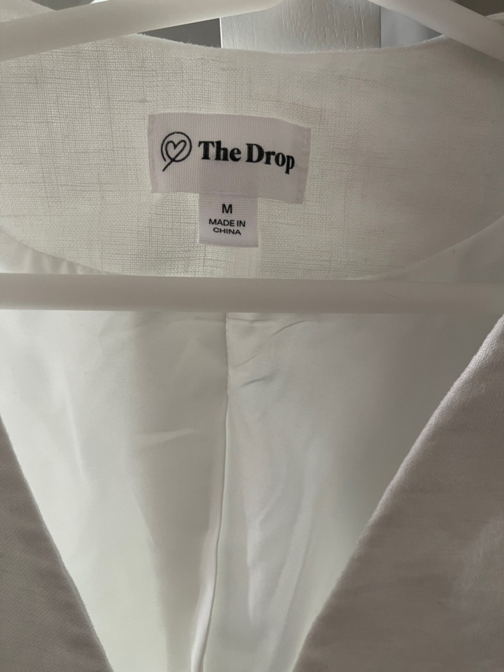 Sleeveless V-Neck Button Front Top - Cream - Picture 7 of 7
